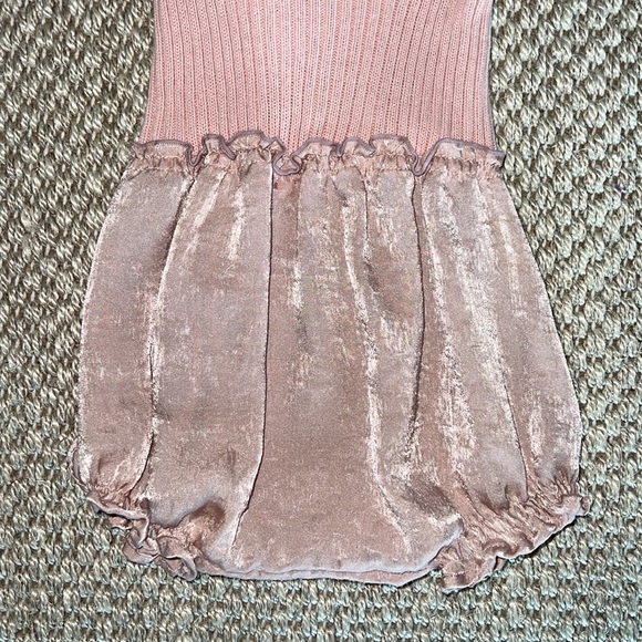 Violeta Federico Blush Pink Satin Romper size 24 months - Picture 4 of 6